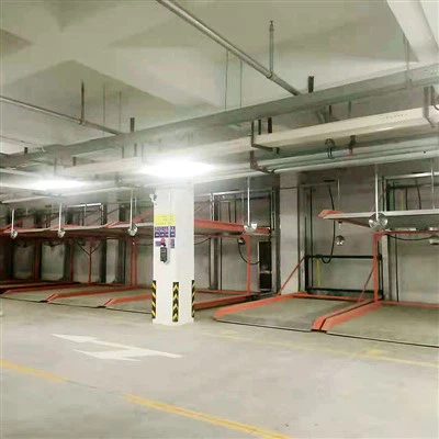 Barrierefreies zweistöckiges Hebe- und Verschiebeparksystem vorn